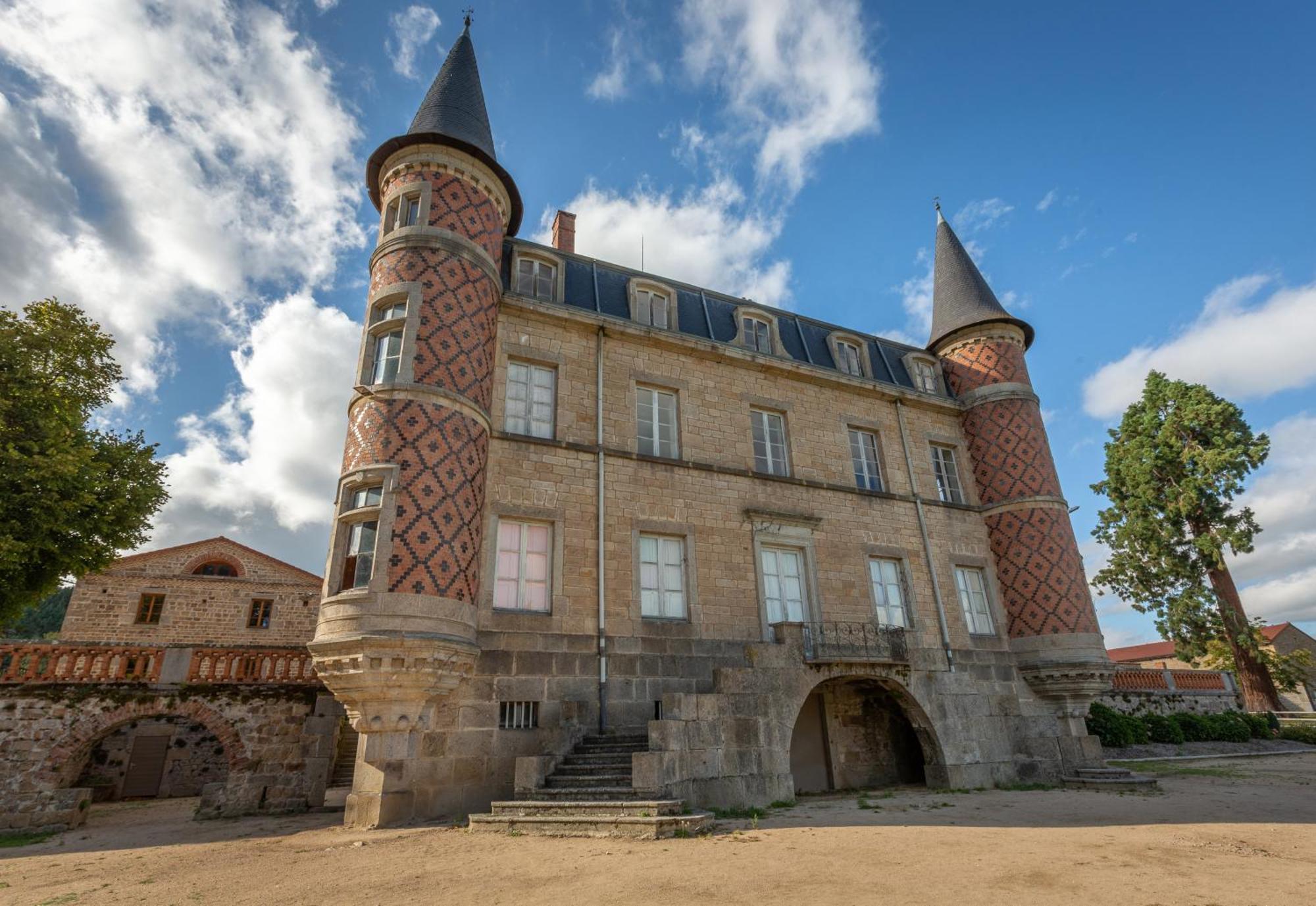 Marols Domaine Et Chateau De Valinches מראה חיצוני תמונה